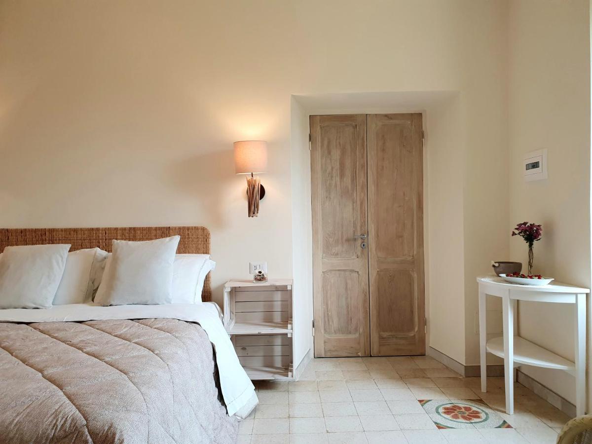 Agriturismo Di Charme Erbadoro Alvito Luaran gambar
